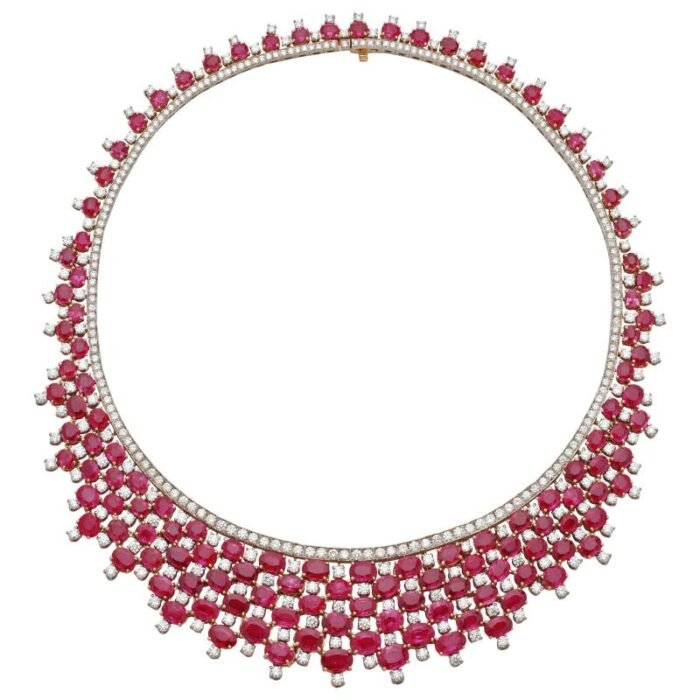 Royale Necklace